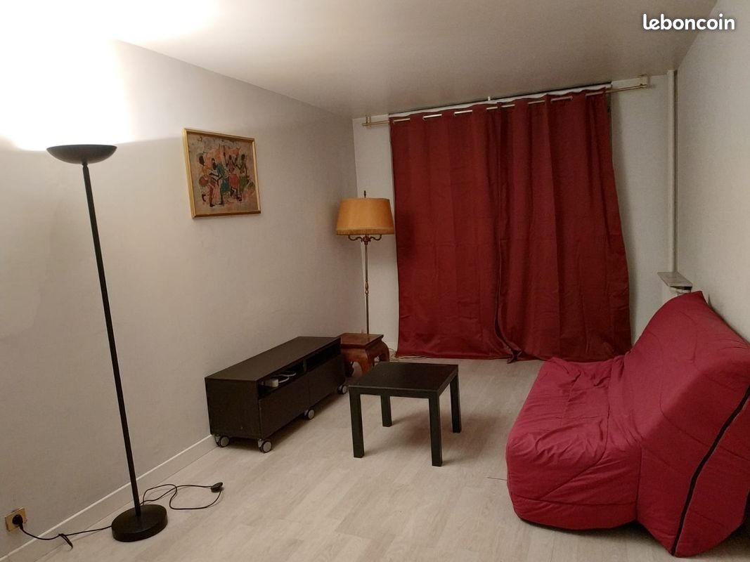 Appartement 2 pièces 48 m² · à Paris · 48 m² · 1 420 €/mois