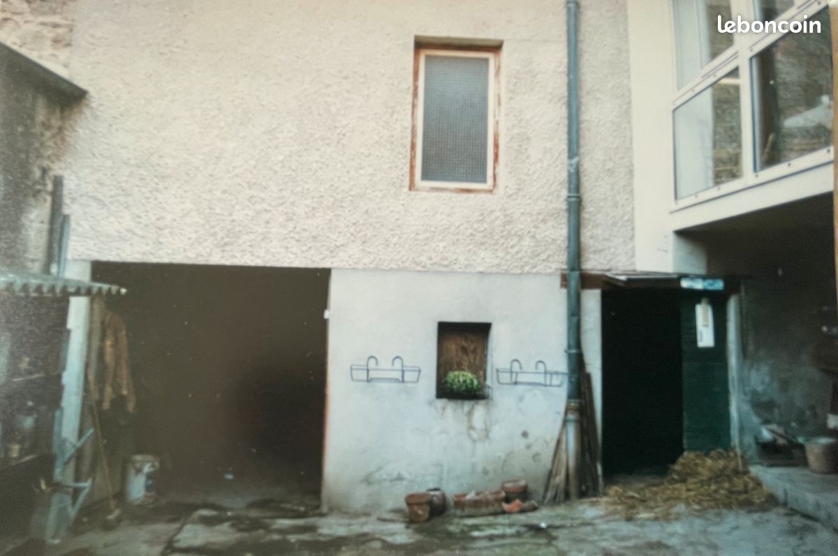 Maison 4 pièces 79 m² · à Rontalon · 79 m² · 160 000 €