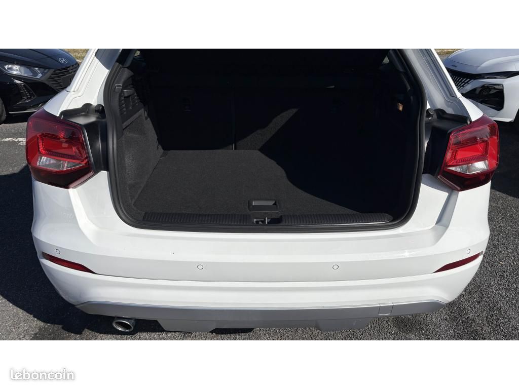 AUDI Q2 30 TFSI 116 S-tronic Business line +CARPLAY (image 20)
