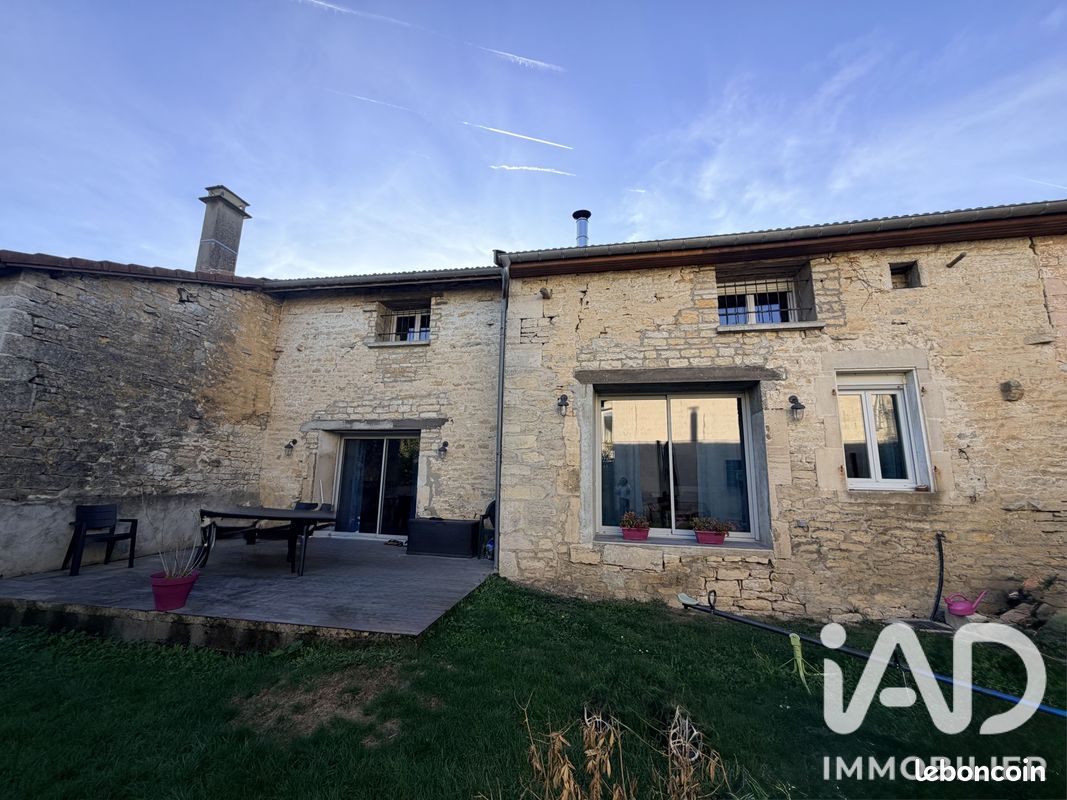 Maison 7 pièces 182 m² · à Curel · 182 m² · 170 000 €