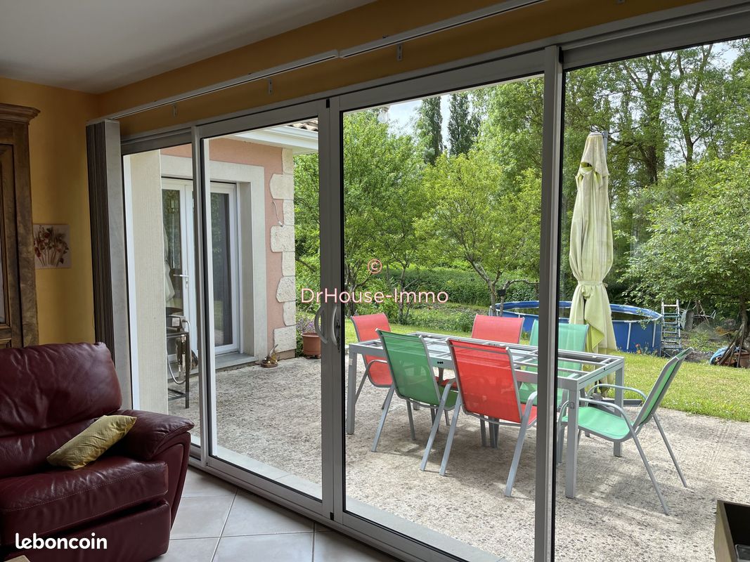Propriété 5 pièces 114 m² - Saint-Martin-la-Pallu 86170 (image principale 3)