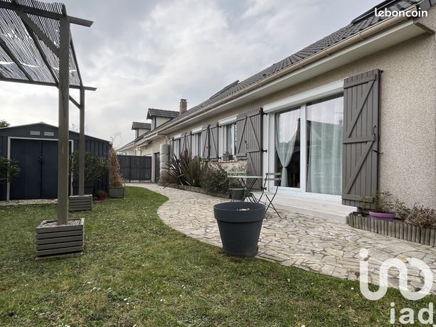 Propriété 7 pièces 147 m²