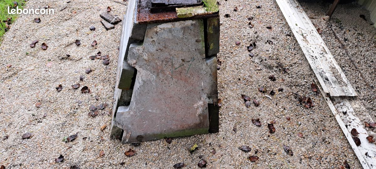 Avaloir de cheminée béton et sa trappe (image 2)