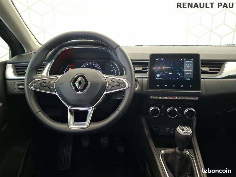 Renault Captur mild hybrid 140 Techno (image 14)