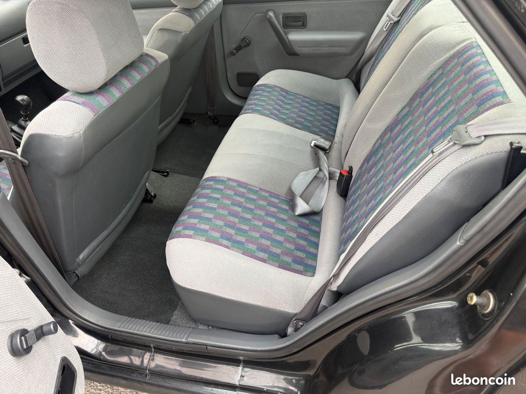 Renault 19 chamade 1.4 essence (image 6)