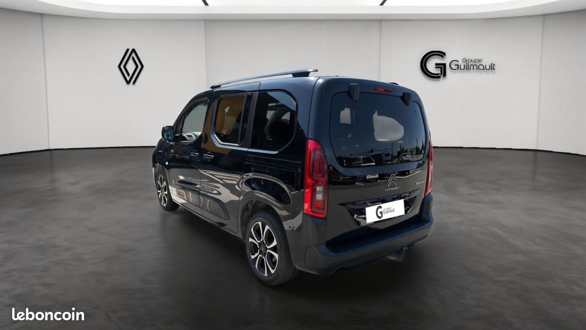 Citroën Berlingo Taille M PureTech 110 S&S BVM6 Shine (image 3)
