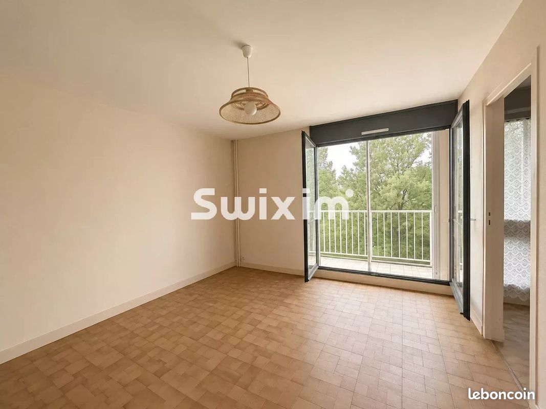 Appartement 5 pièces 74 m² · à Lons-le-Saunier · 74 m² · 85 000 €