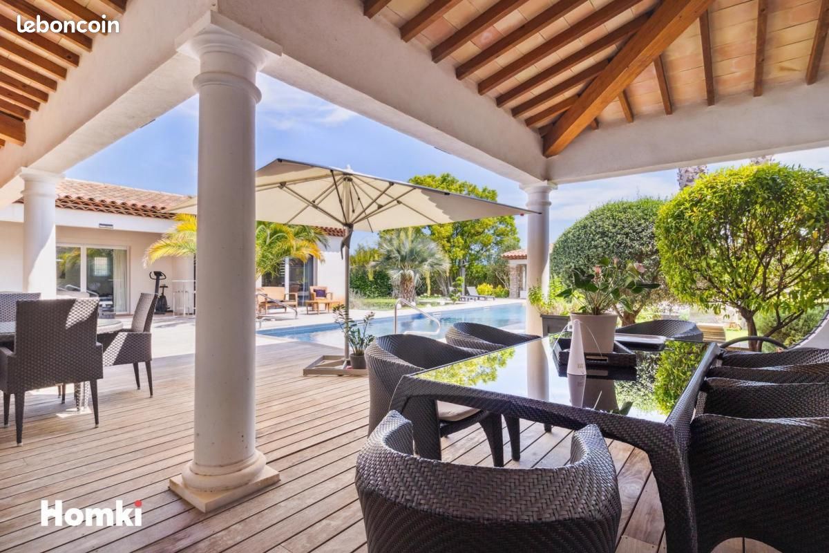 Maison 5 pièces 210 m² · au Cannet-des-Maures · 210 m² · 750 000 €