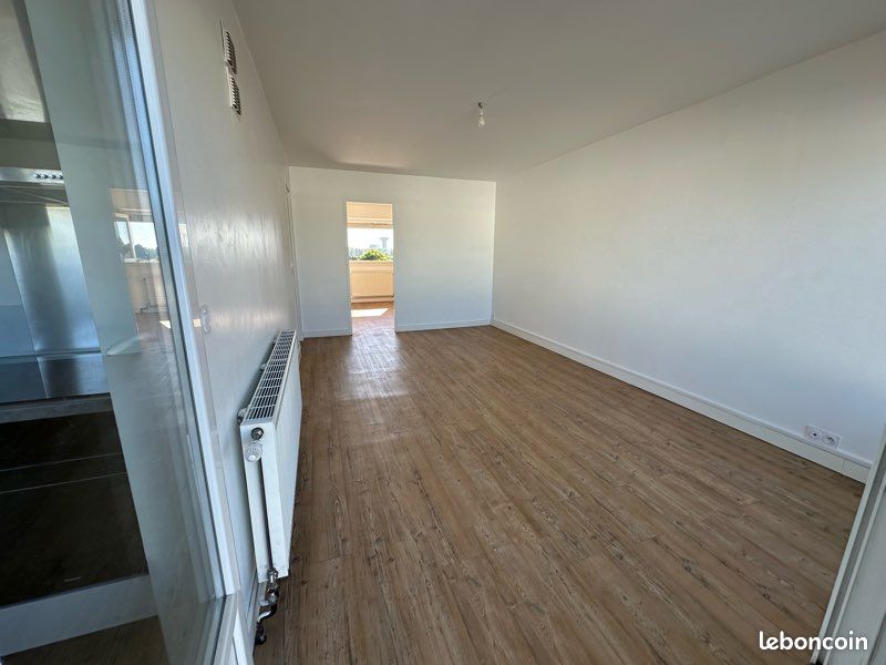 Appartement a louer saint-jean-de-la-ruelle - 3 pièce(s) - 70 m2 - Surfyn