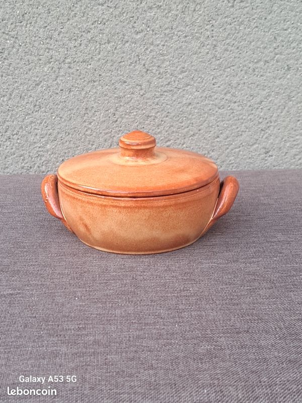 Petite cocotte vintage en grès - Arts de la table