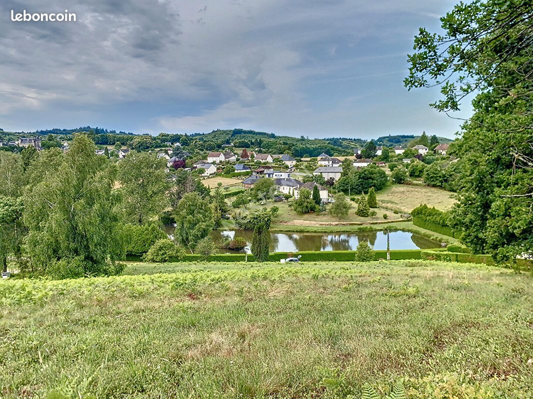 Terrain 4790 m² · à Sainte-Fortunade · 4 790 m² · 35 000 €