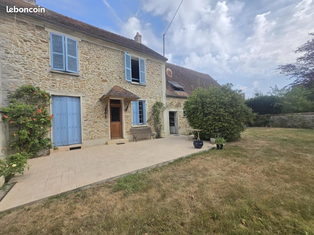 Maison 6 pièces 144 m² · à Bernay-Vilbert · 144 m² · 349 000 €