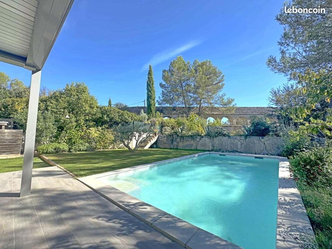 Maison 5 pièces 137 m² · à Montferrier-sur-Lez · 137 m² · 3 000 €/mois