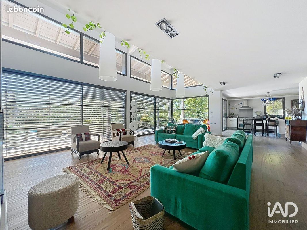 Maison 5 pièces 211 m² · à Bonrepos-Riquet · 211 m² · 980 000 €