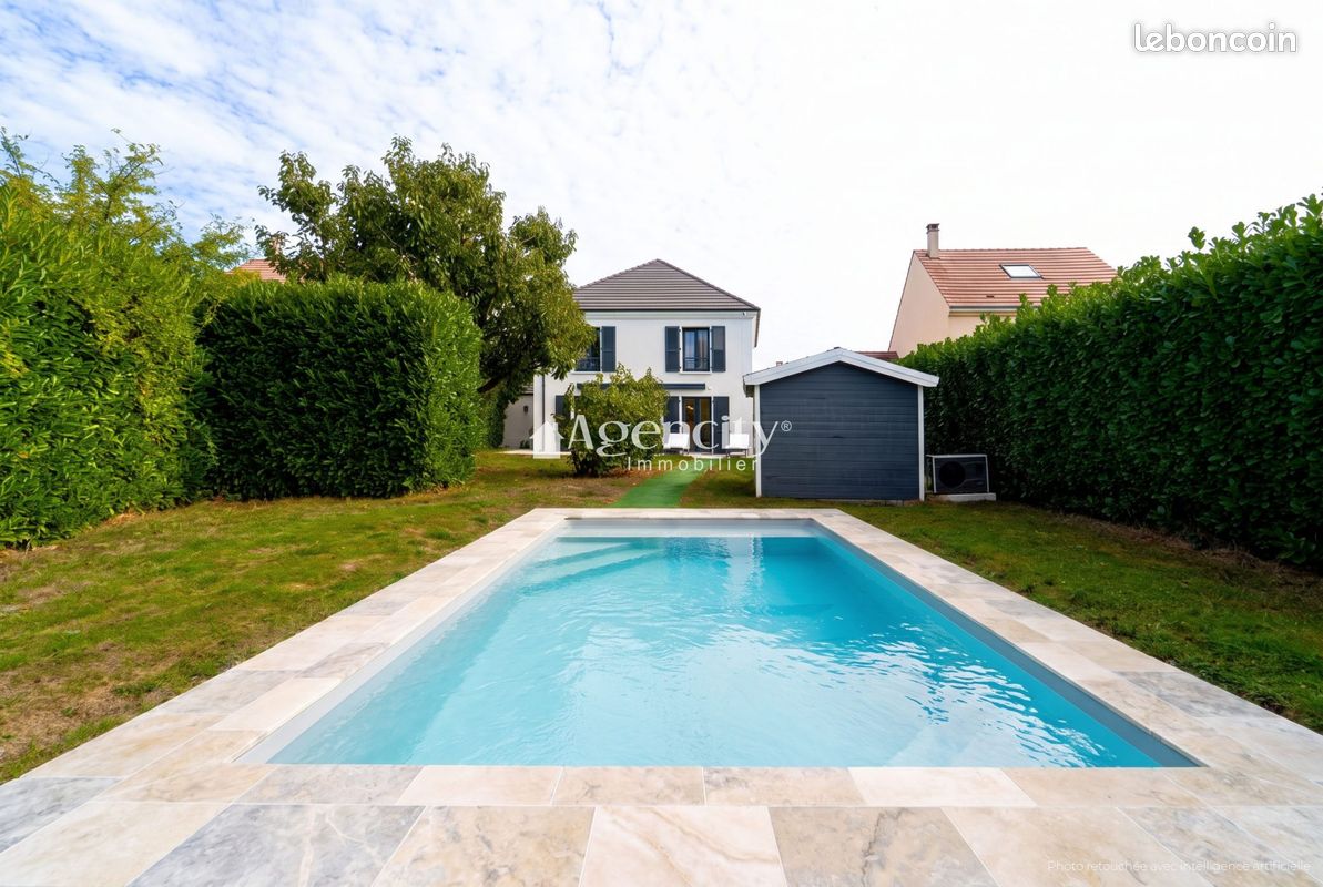 Maison 6 pièces 107 m² · à Bailly-Romainvilliers · 107 m² · 589 000 €