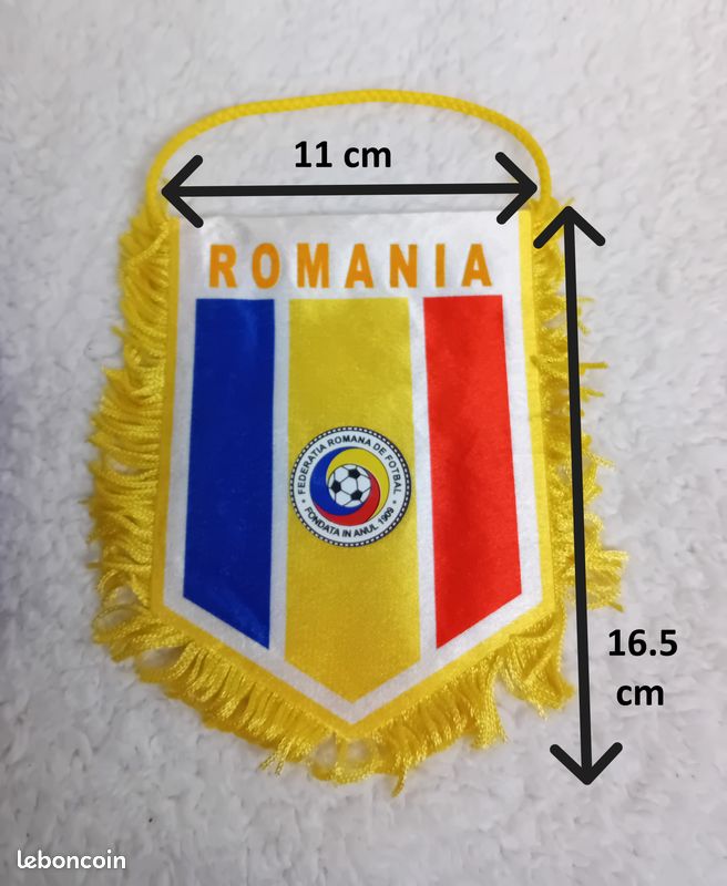 54° Régiment D'Artillerie, 54 émail, Dos Lisse Embouti, épingle à Boléro , Croissant Au Nombre 54 F Item 13626382