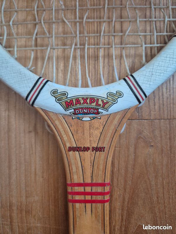 Rare ! Ancienne raquette en bois DUNLOP MAXPLY FORT