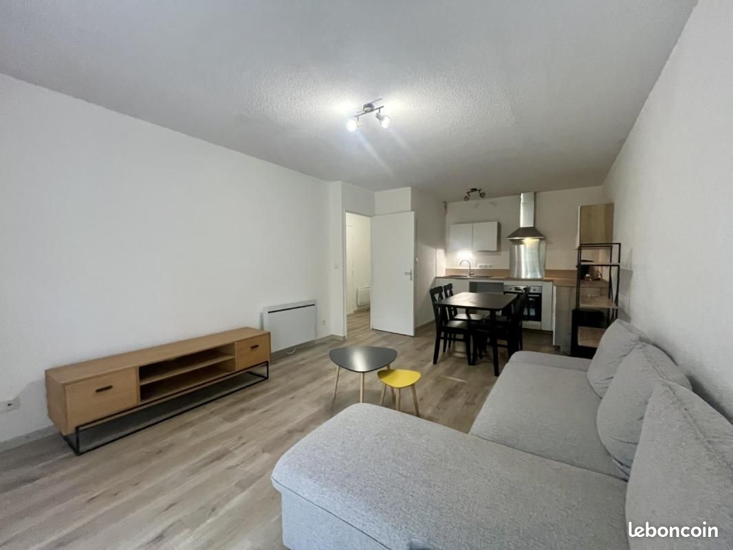 Appartement 2 pièces 42 m² · à Saint-Pierre-du-Mont · 42 m² · 650 €/mois