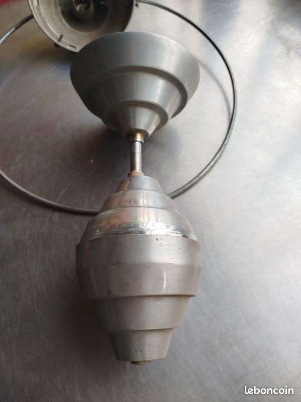 Ancienne suspension Art Déco en verre opalin blanc – Années 1930/1940 (image 16)