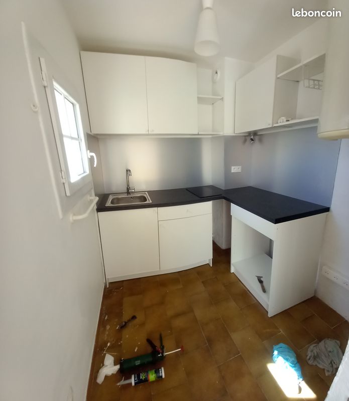 Appartement 1 pièce 33 m² · à Carqueiranne · 33 m² · 650 €/mois