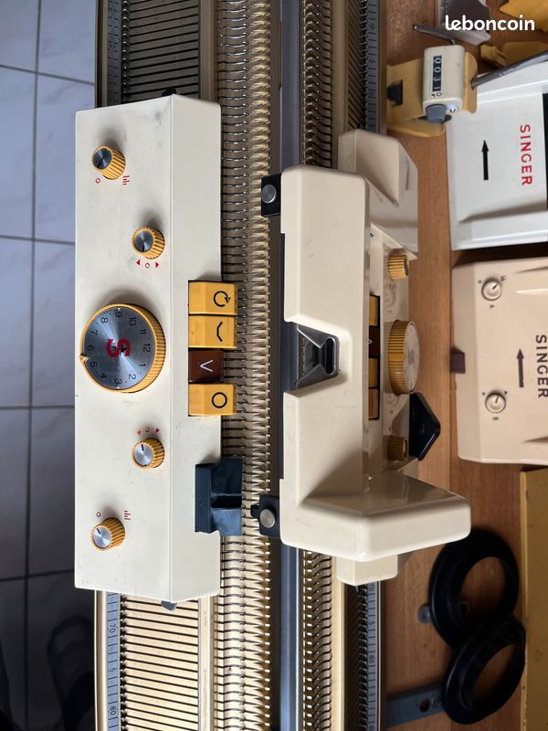 Machine à Tricoter Singer 6+ Kids Knit Cool 2005 – Neuve – Stock Ancien