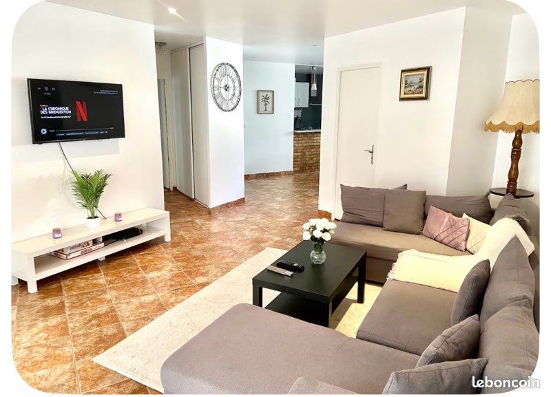 Appartement 3 pièces 89 m² · à Viry-Châtillon · 89 m² · 1 050 €/mois