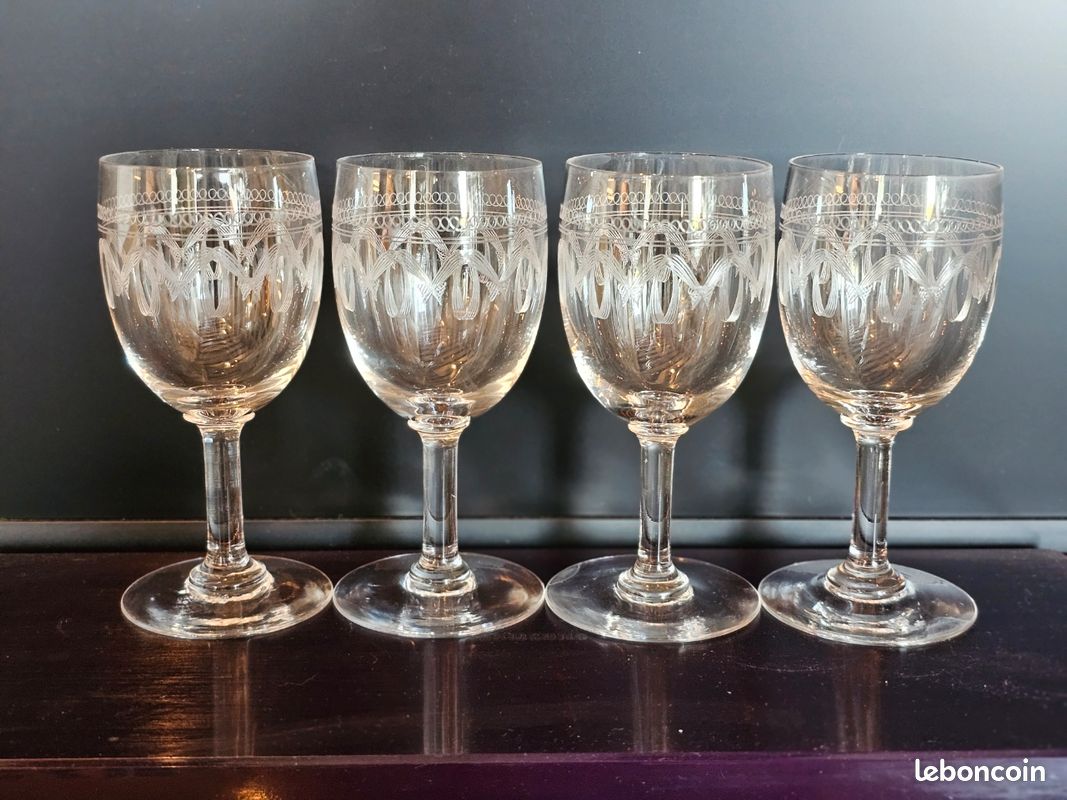 Verre cristal Saint-Louis occasion - bibelot and co