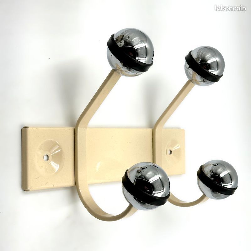 Porte-manteau Mural Vintage En Métal Chromé - 4 Patères - Occasion (une Patère Piquée)