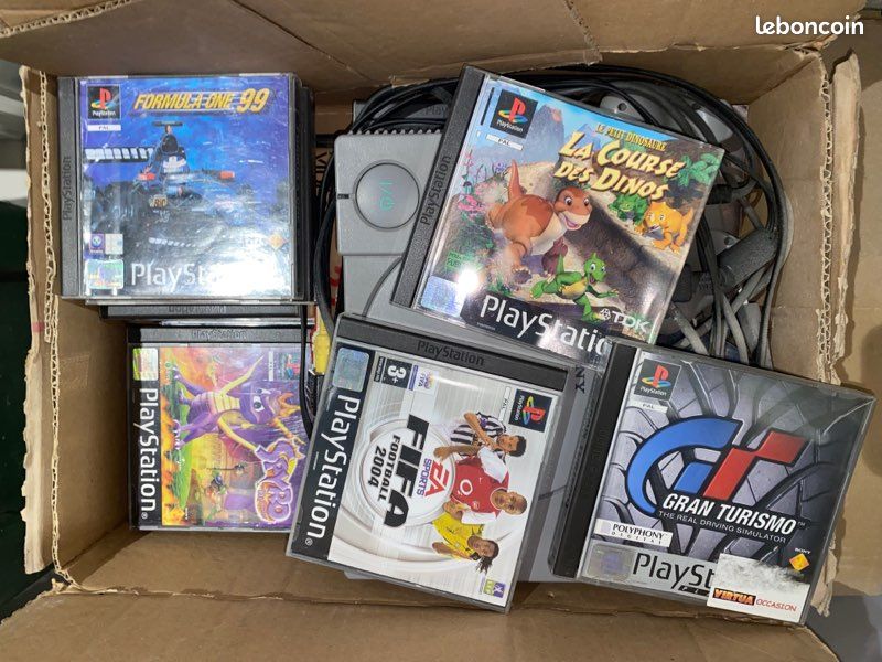 Playstation 1 (image 2)