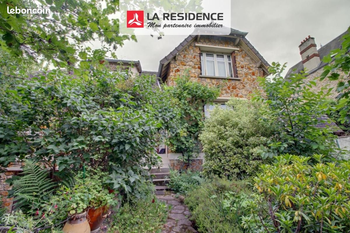 Maison 6 pièces 144 m² · à Meulan-en-Yvelines · 144 m² · 380 000 €
