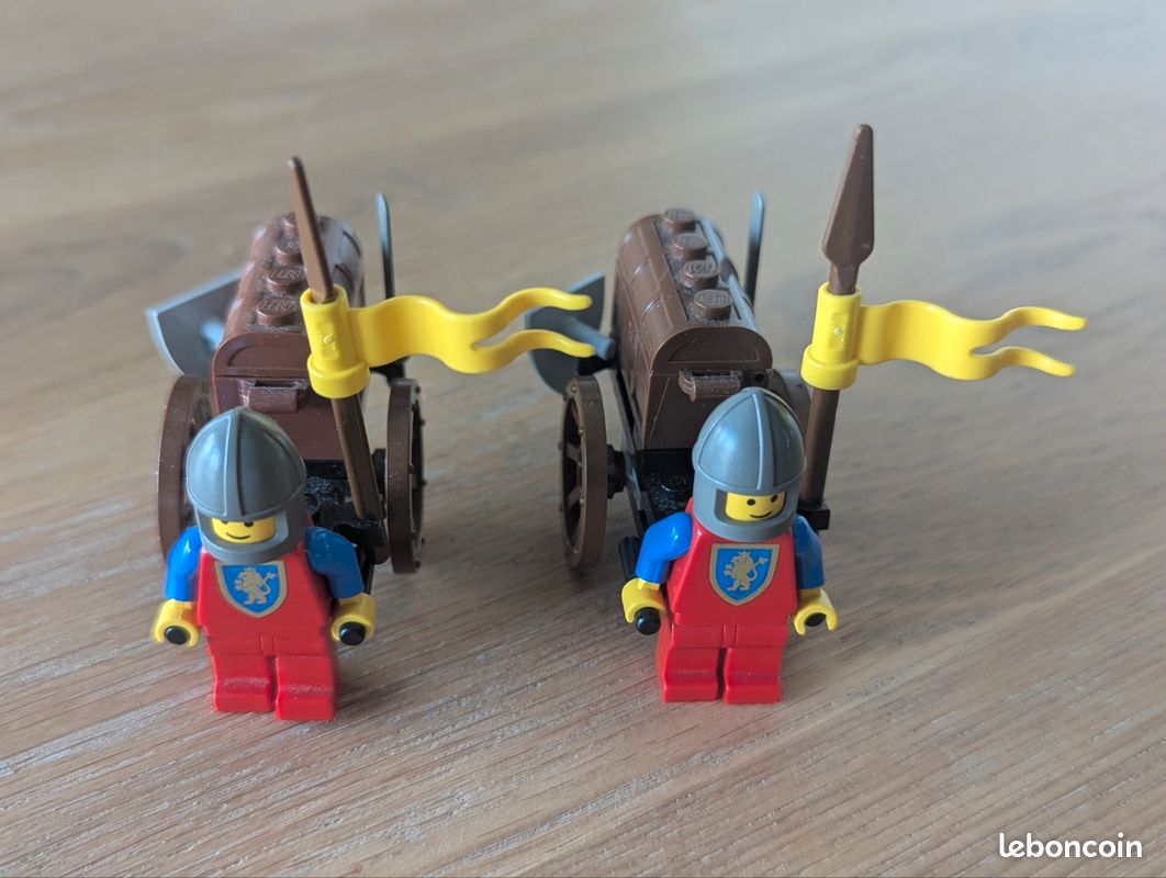 Lego castel 1695
Sets 1695 x 2 avec notice (image 1)