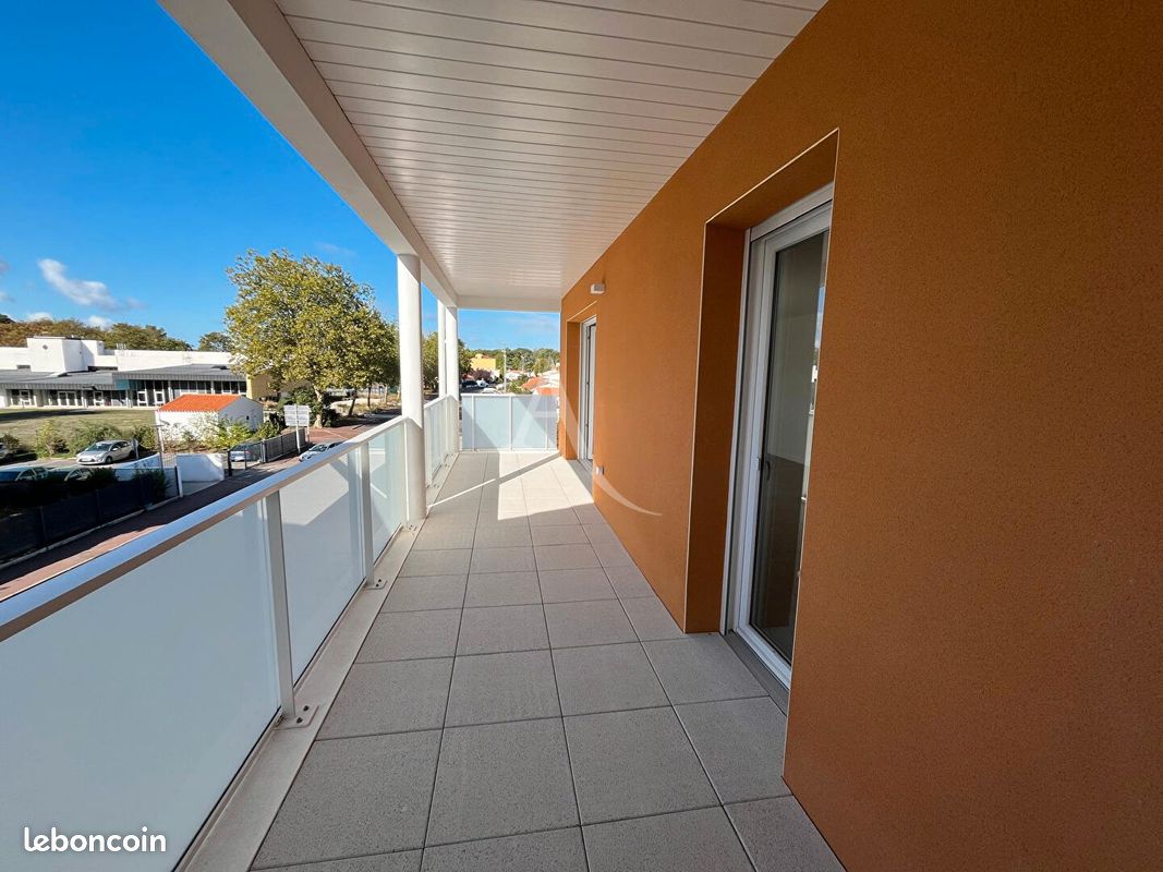 Appartement 3 pièces 70 m² · à Challans · 70 m² · 272 000 €