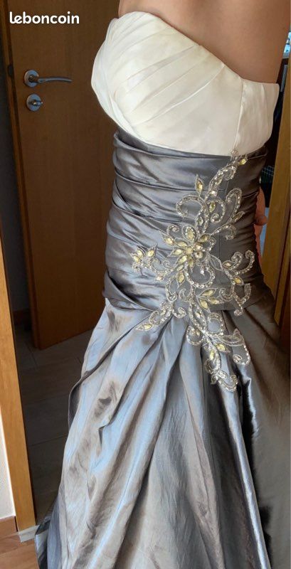 Robe de mariée (image 1)