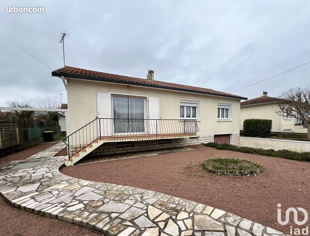 Maison 4 pièces 100 m² - Saint-Yrieix-sur-Charente 16710 (image principale 0)