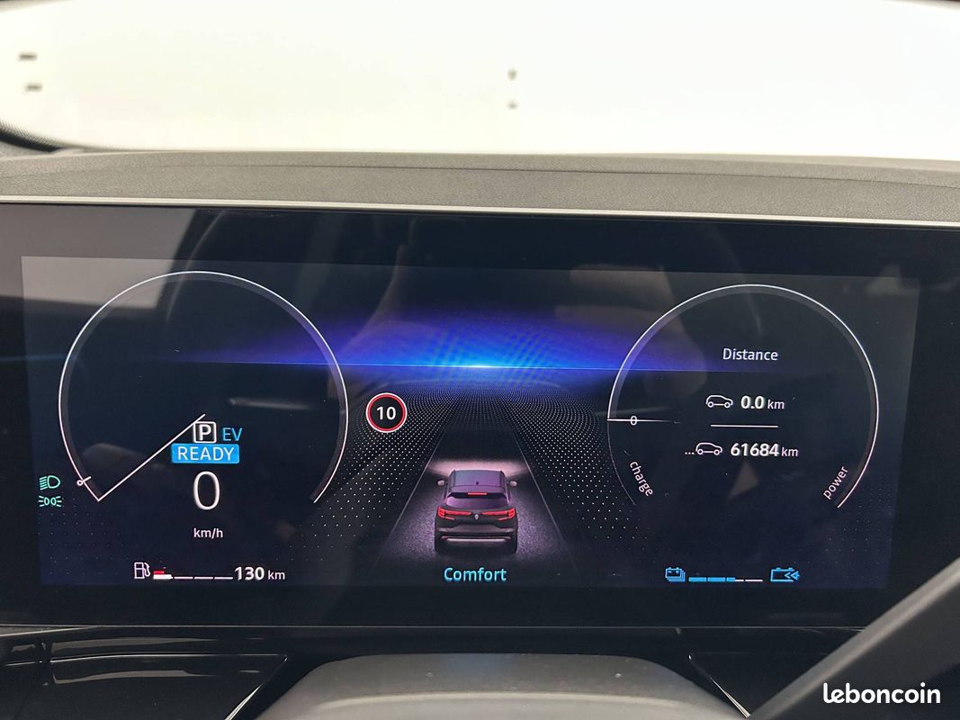 RENAULT Austral E-Tech hybrid 200 Techno (image 17)