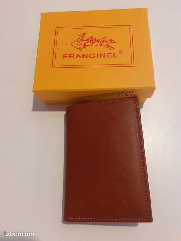 Porte carte en cuir (image 1)