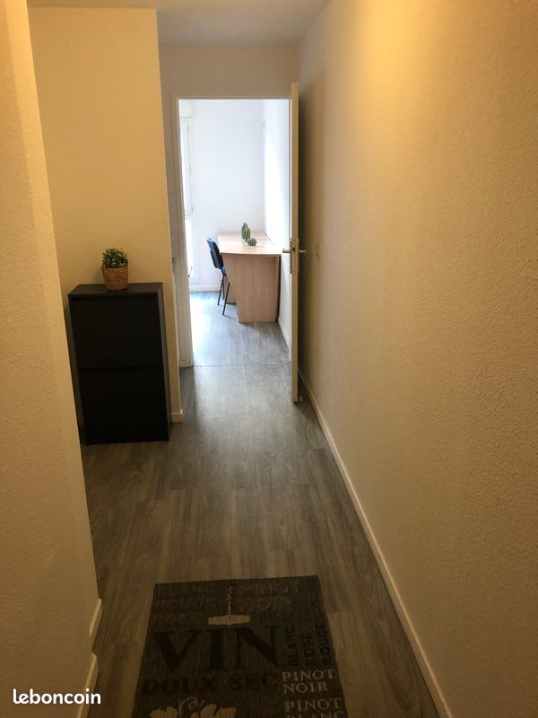 Appartement 1 pièce 21 m² · à Courbevoie · 21 m² · 812 €/mois