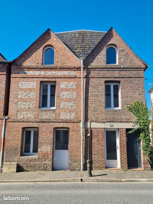 Local commercial 5 pièces 84 m² · à Les Grandes-Ventes · 84 m² · 149 000 €