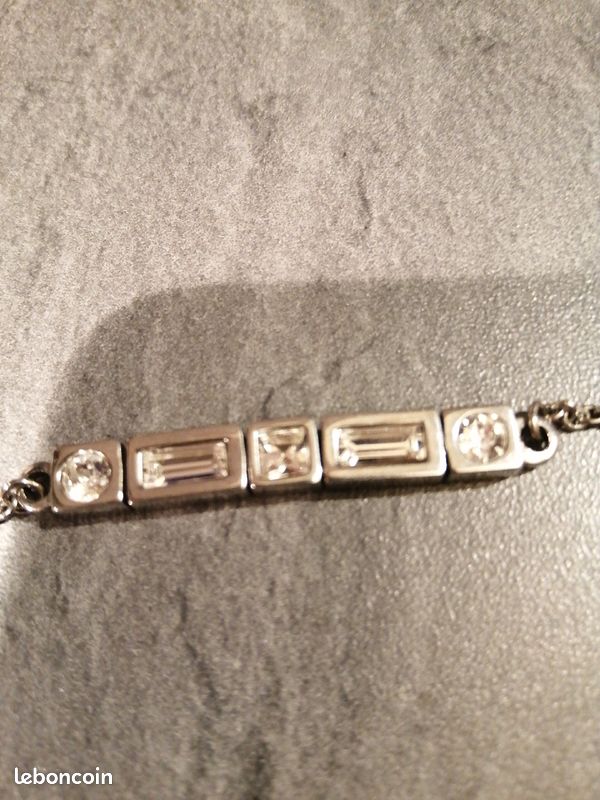 Bracelet acier et brillant (image 4)