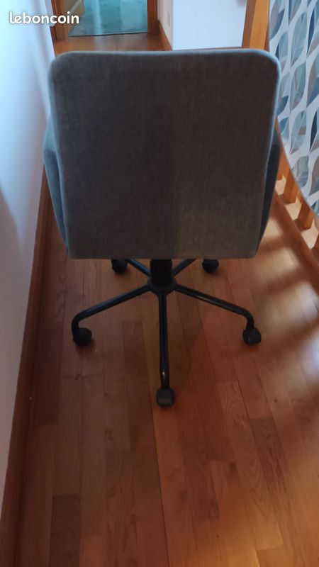 Fauteuil bureau à roulettes (image 2)