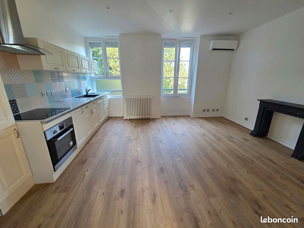 Appartement 3 pièces 52 m² · à Longjumeau · 52 m² · 1 050 €/mois