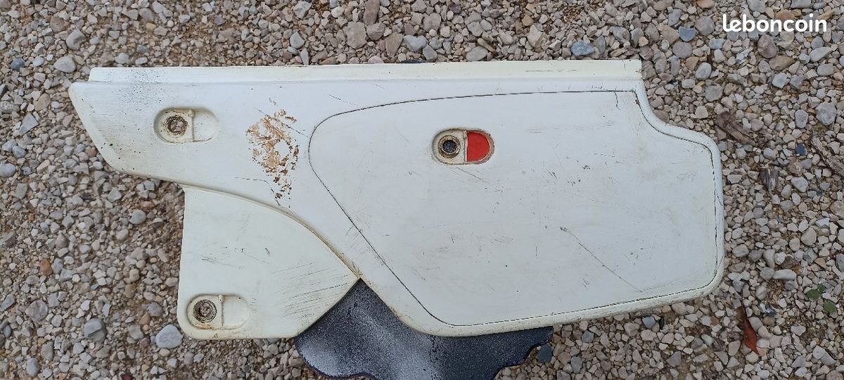 250 xr cache latéral gauche - Équipement moto