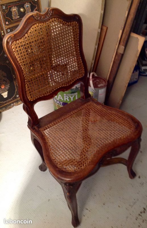 Fauteuil ancien canné (image 1)