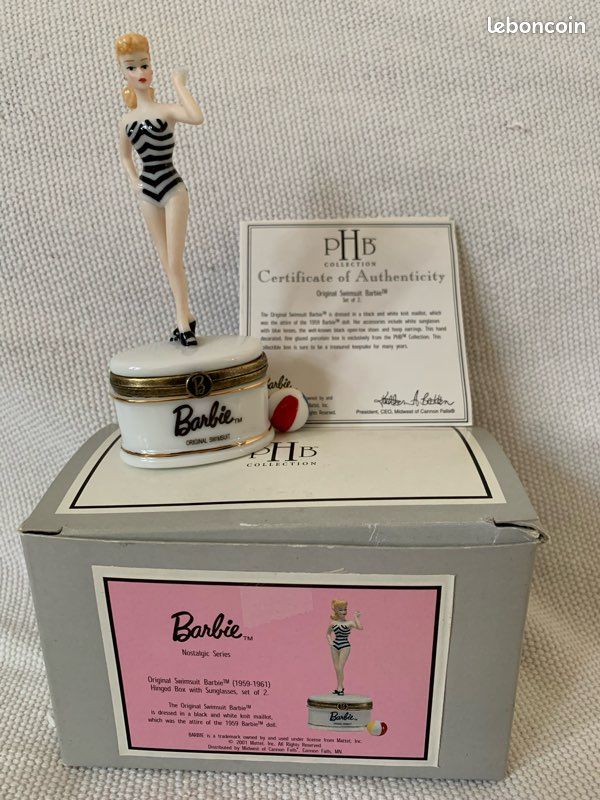 BARBIE T7365 dans sa BOITE D'ORIGINE JAMAIS OUVERTE