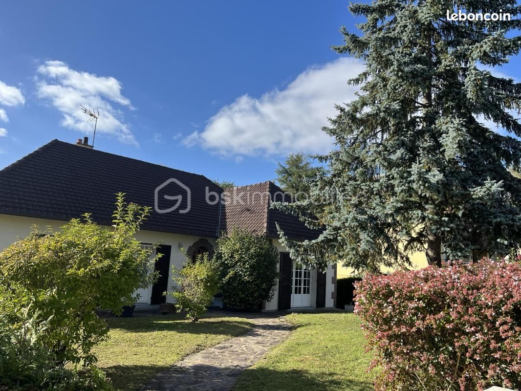 Maison 6 pièces 128 m² · à Rouillon · 128 m² · 255 000 €