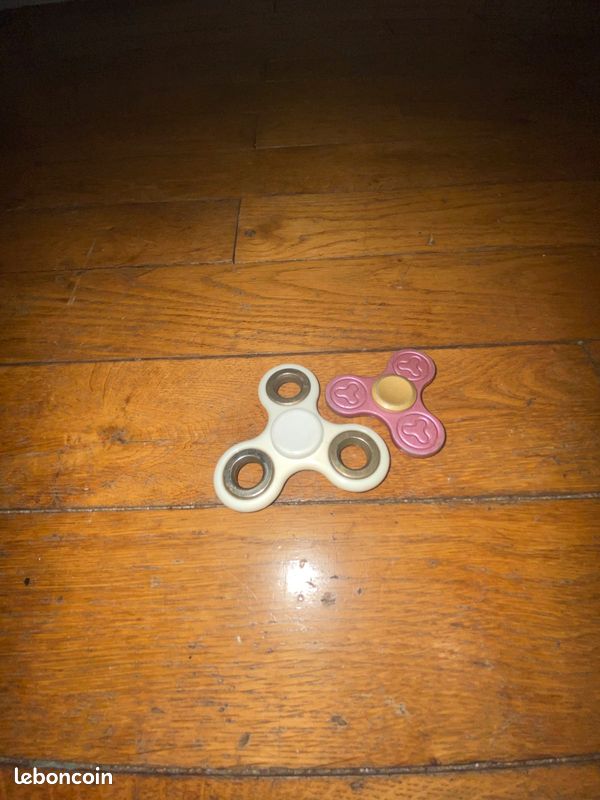 Lot de handspinners (image 2)