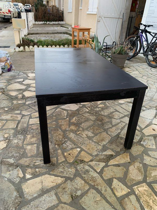 Table IKEA (image 2)