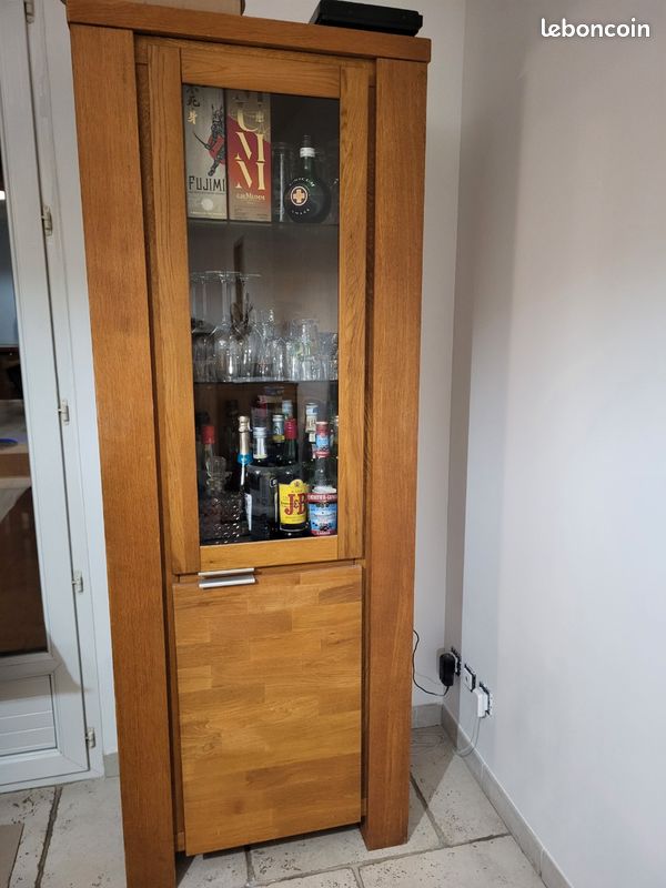 Vitrine/Bar (image 1)