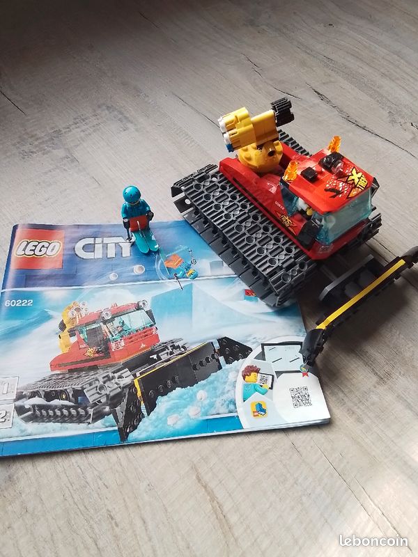 Lego city "snow grooner " (image 1)