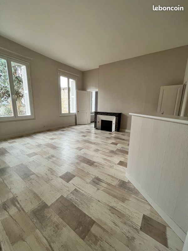 Appartement Type 2 (1 chambre) - Châtellerault 86100 (image principale 1)